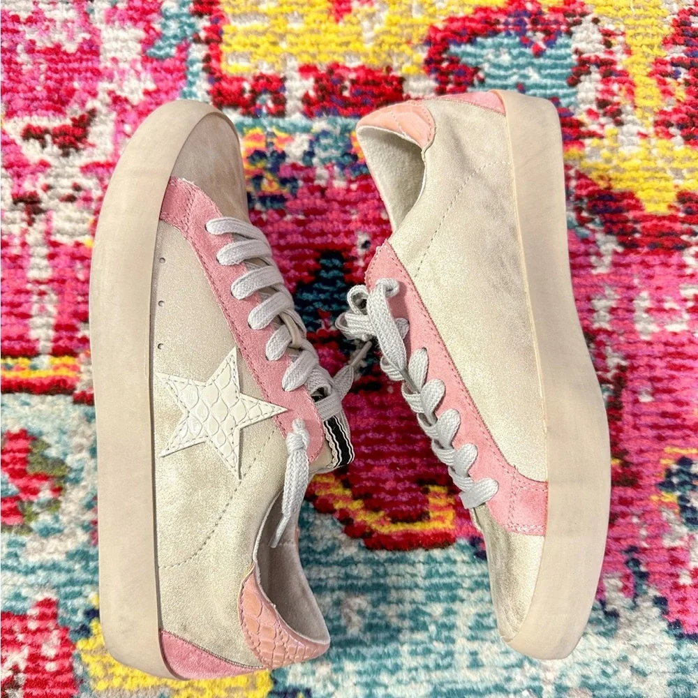 ShuShop Paula Gold Distressed / 8.5 - Picture 2 of 4